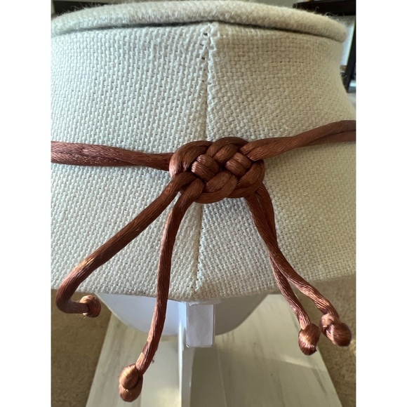 Glass Disc Pendant Necklace - Picture 4 of 4